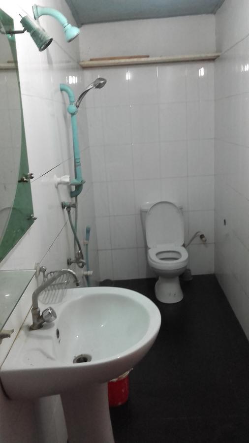 Bed and Breakfast Sea Song Unawatuna Esterno foto