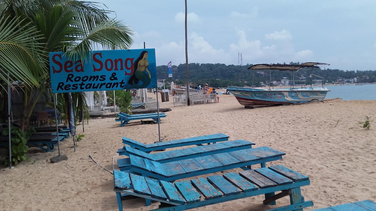 Bed and Breakfast Sea Song Unawatuna Esterno foto