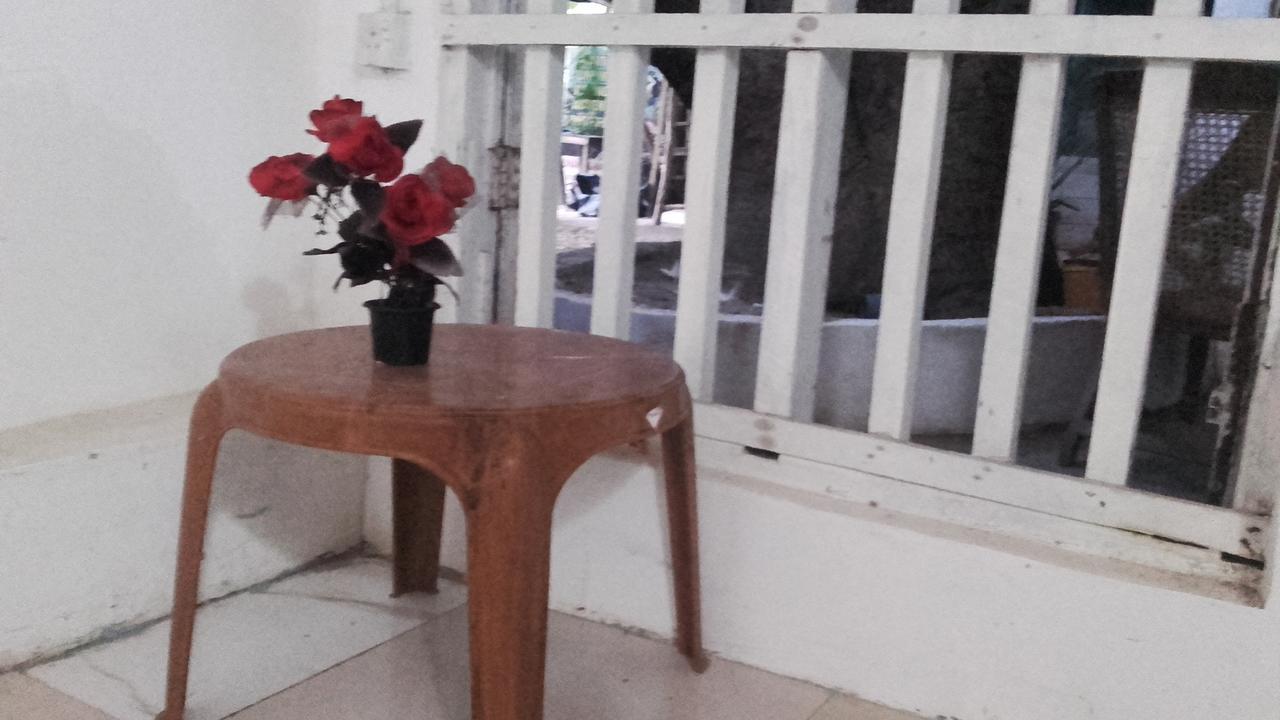Bed and Breakfast Sea Song Unawatuna Esterno foto
